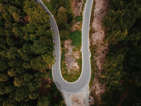 Comment organiser une visite des sites historiques de la route de la soie en Ouzbékistan?